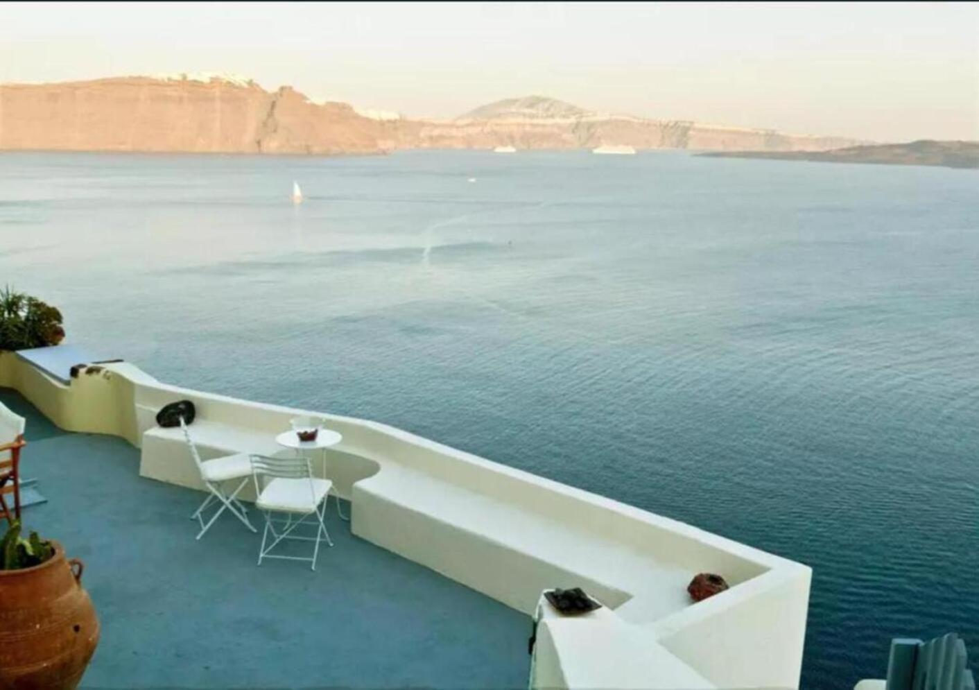 شقة Hanging At The Top Of The World أويا المظهر الخارجي الصورة